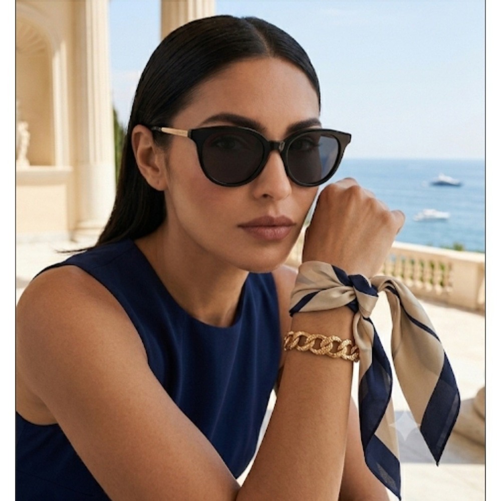 Oscar by Oscar de la Renta Womens Black Round Cat Eye Sunglasses Gold Temples